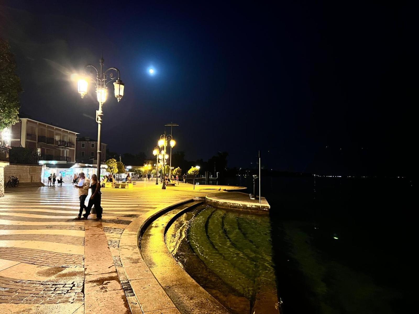 La Casa Di Lazise Apartment Bagian luar foto